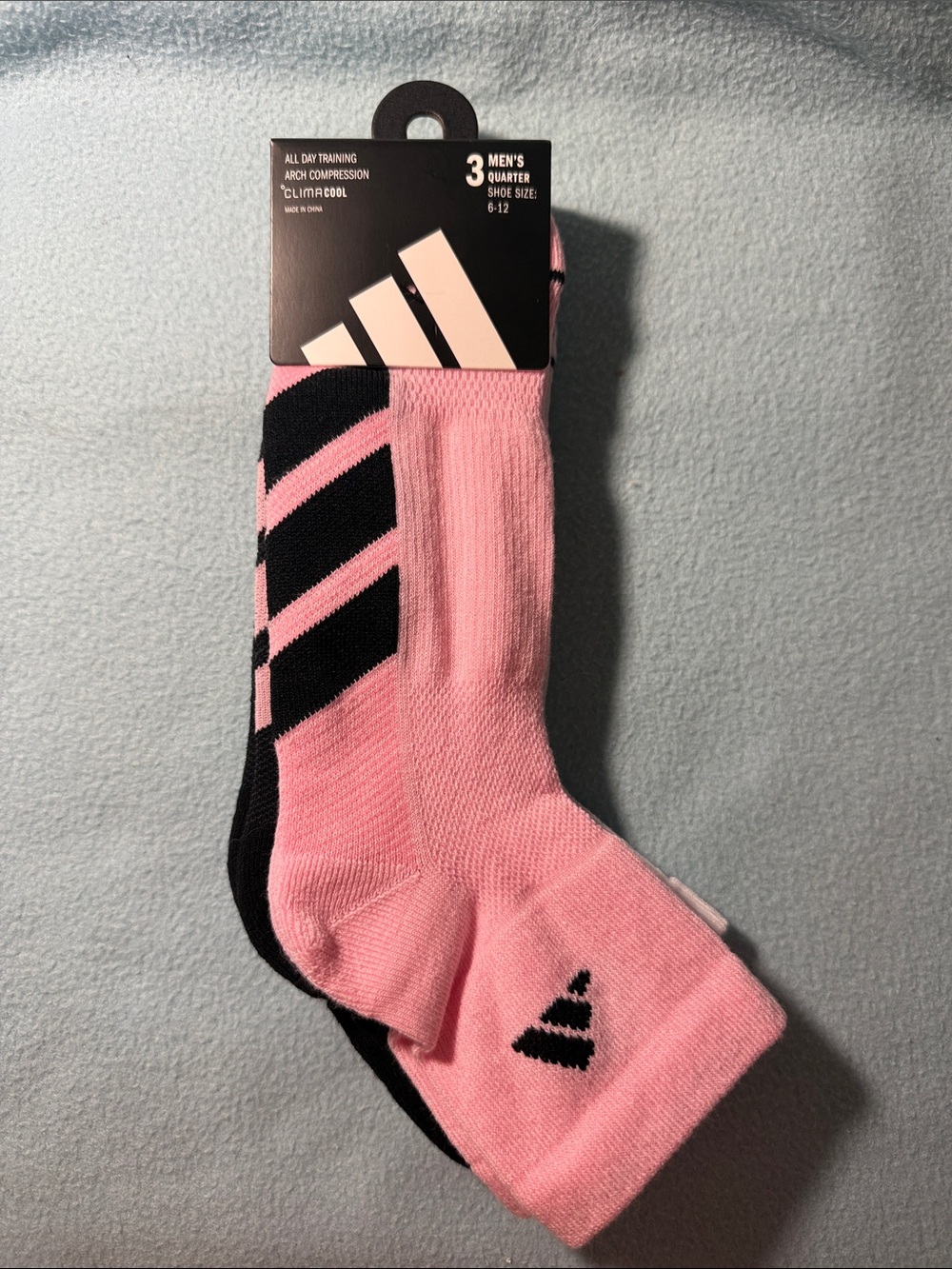 Adidas Men’s Quarter Socks - size L, shoe sz 6-12